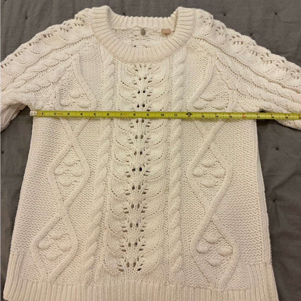 Knitted & Knotted Women’s Ivory Classic Elegant Sweater Size Small - Picture 11 of 14